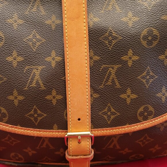 Louis Vuitton Monogram Saumur 30 *Excellent Condition* - Picture 6 of 12